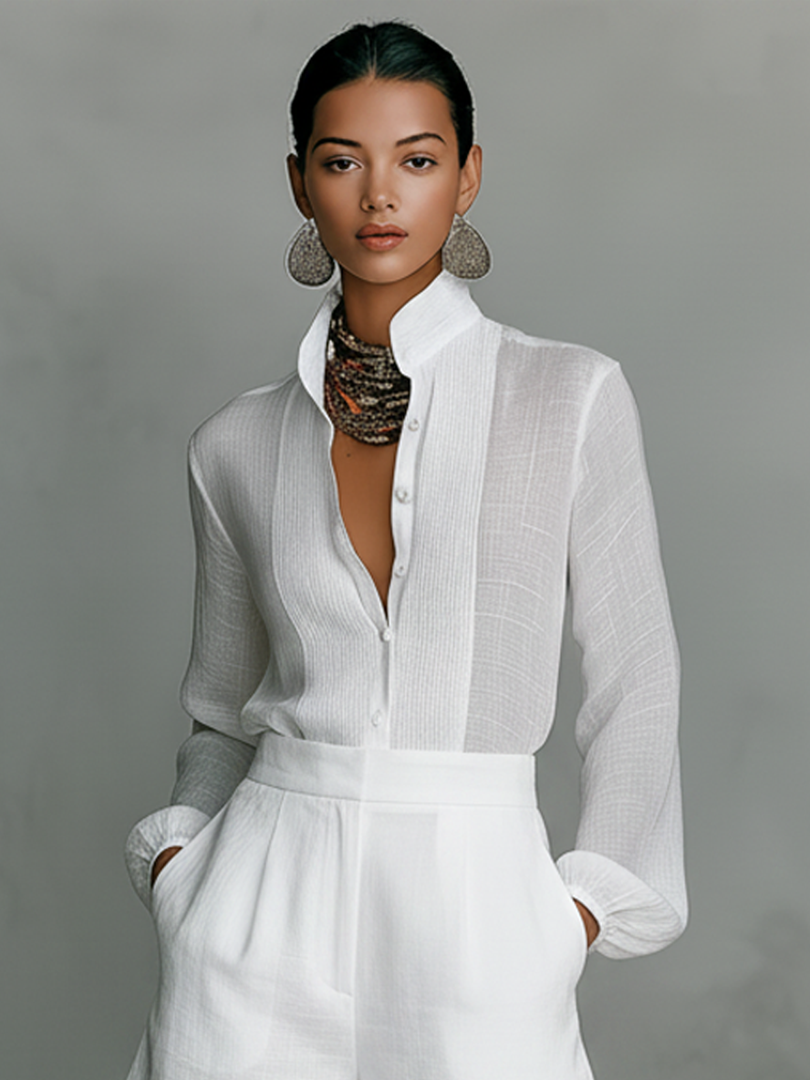 Elisabetta | White outfit with a mandarin-collar shirt and shorts