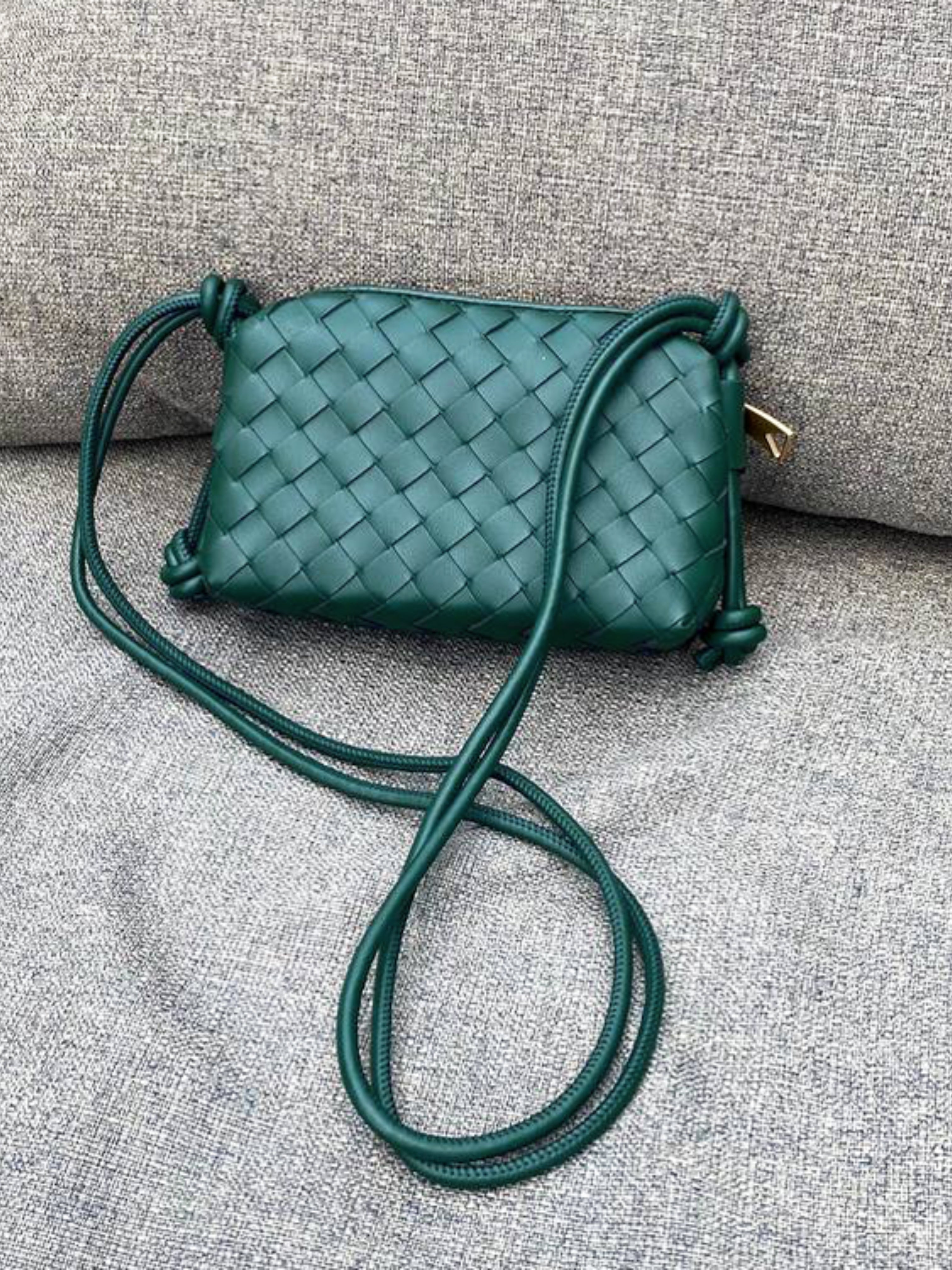 Janna | Woven Compact Everyday Crossbody