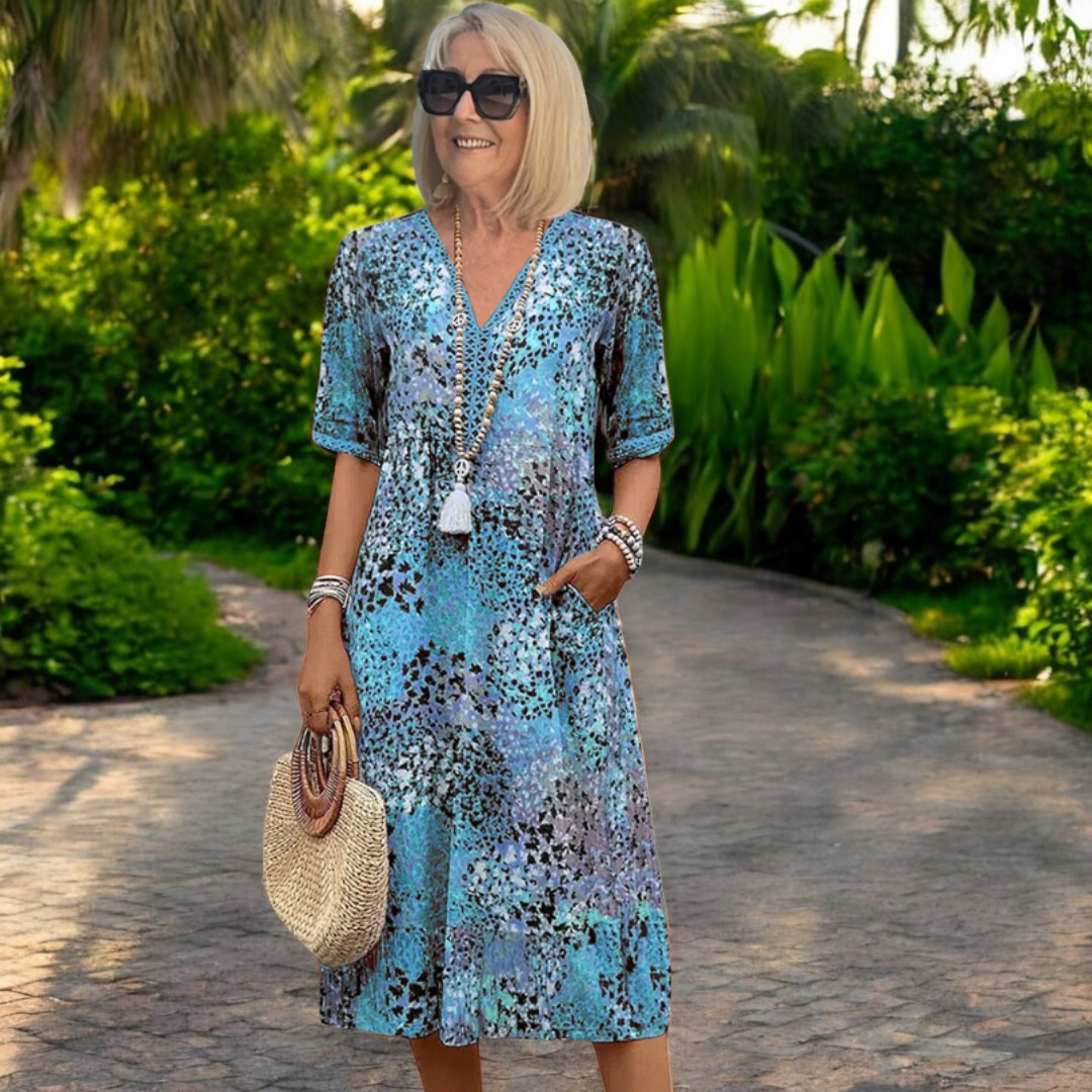 Iris – A lightweight, flowing dress with a flattering silhouette