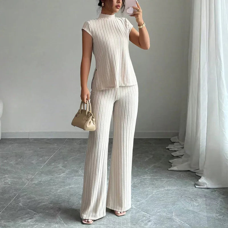 Clara | Elegant Mock Neck Top & Wide-Leg Pants 2-Piece Set