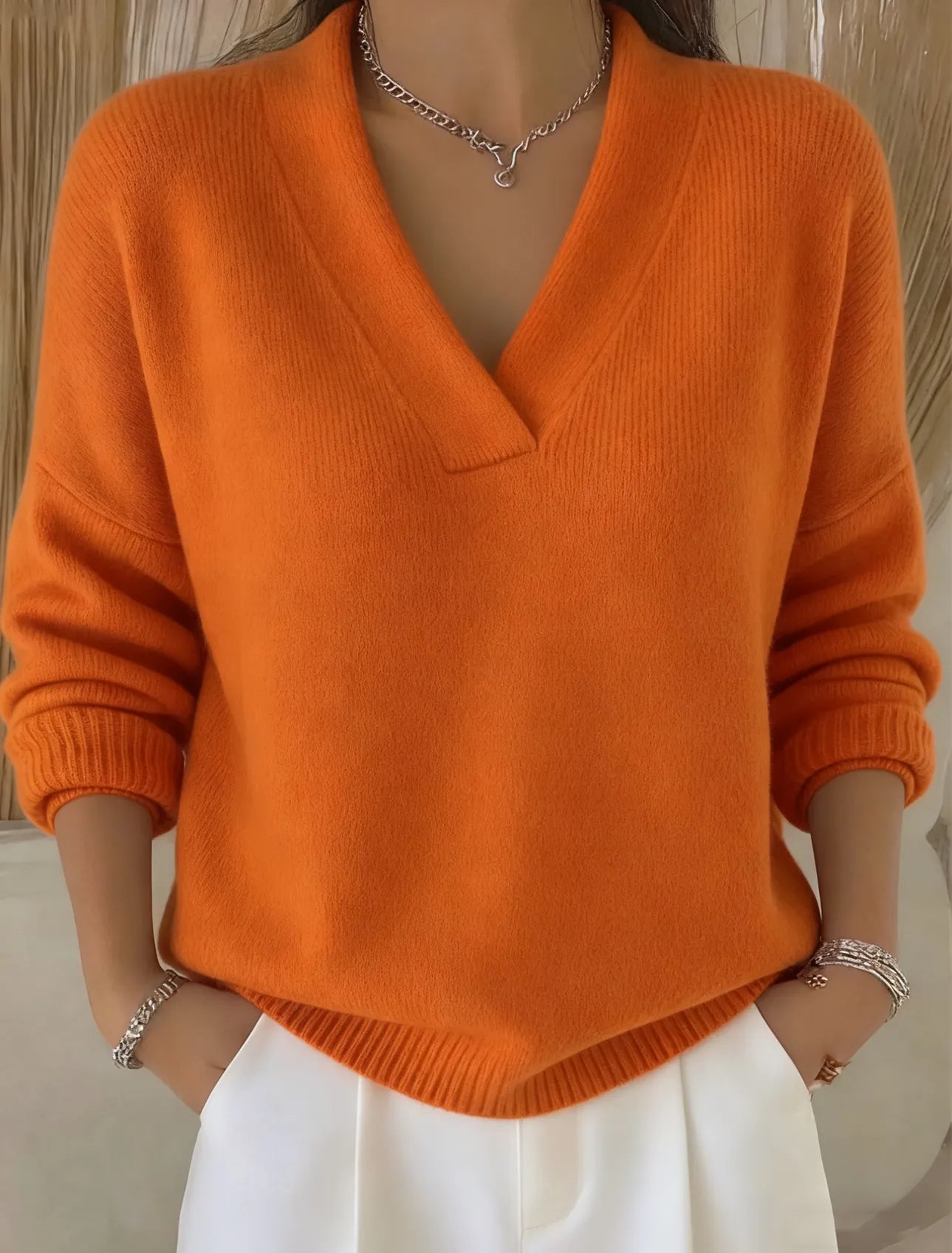 Casual solid-color cotton V-neck sweater for women, hip-length