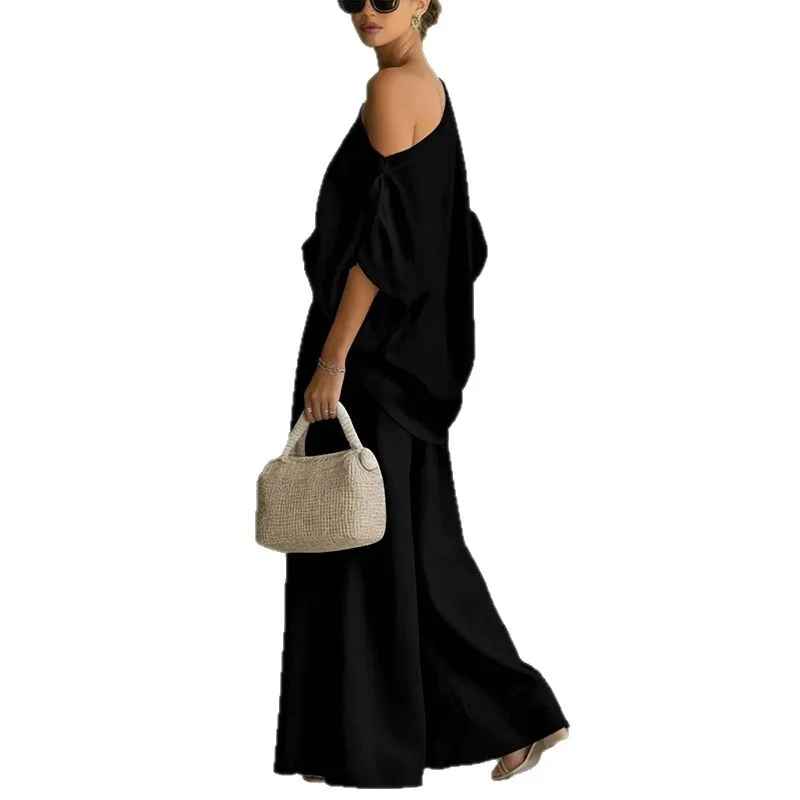 Lisa | Soft off-the-shoulder top and tapered pants