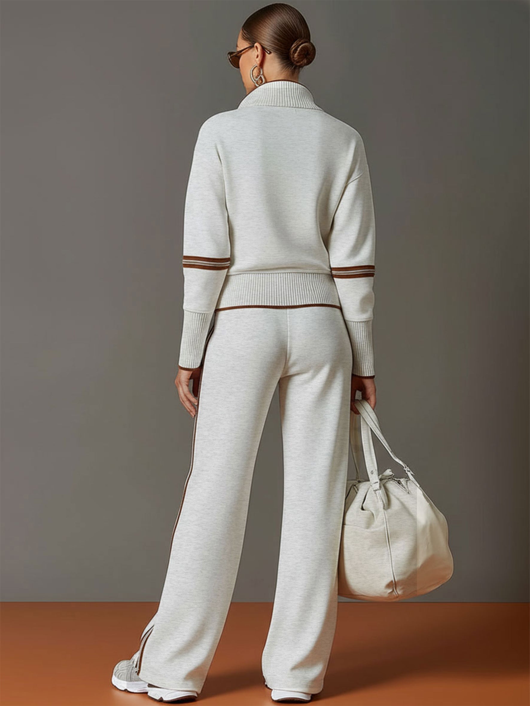 Priscilla - Stylish Sports Set with Half-Zip Sweatshirt