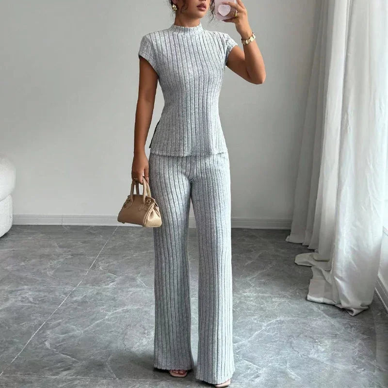 Clara | Elegant Mock Neck Top & Wide-Leg Pants 2-Piece Set