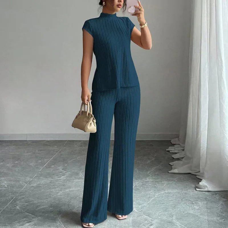 Clara | Elegant Mock Neck Top & Wide-Leg Pants 2-Piece Set